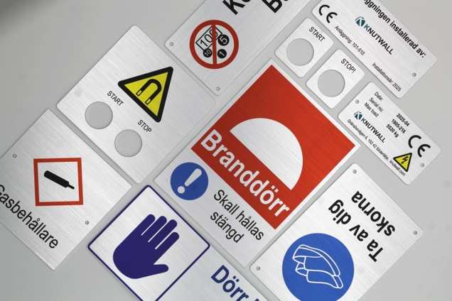 Aluminiumskilt med firefargetrykk